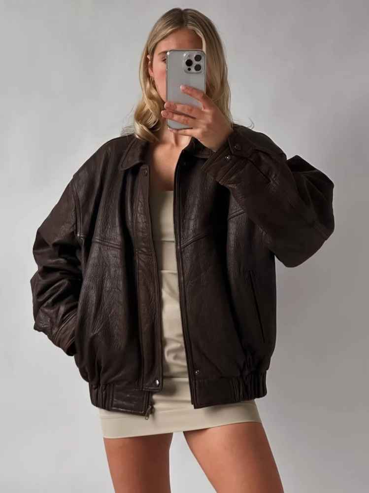 90's Womens Vintage Oversized Straight Jacket, ladies leather jacket, ladies biker jacket, ladies oversized leather jacket, ladies leather